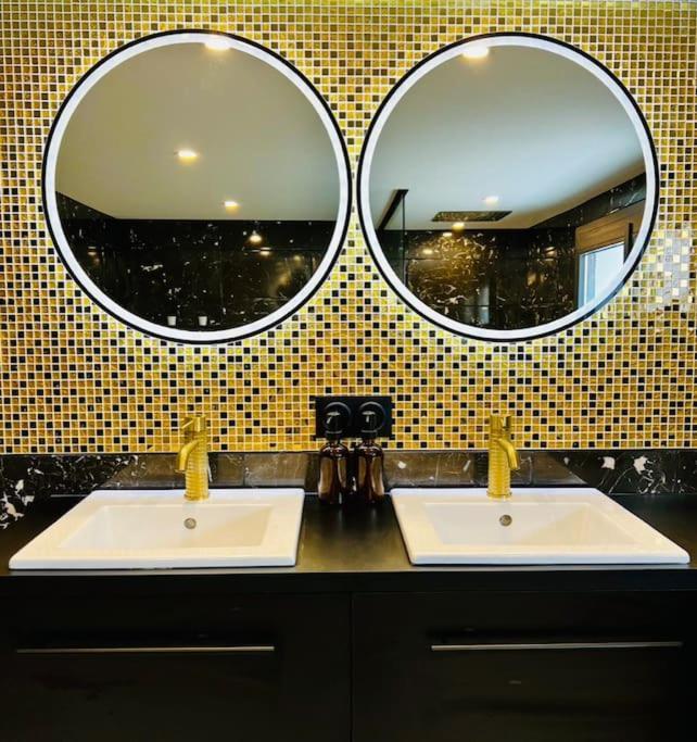 La Suite Saint Roch Villereal Exterior photo